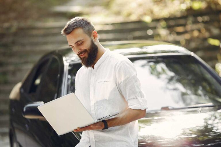 Como saber se seu veículo está regular? Ferramentas digitais facilitam a vida do motorista